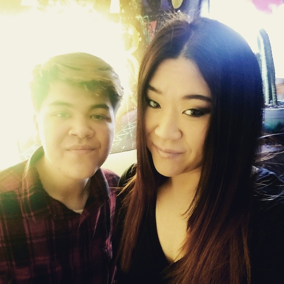 Meet your Posher, Julianne - Picture 3 of 3